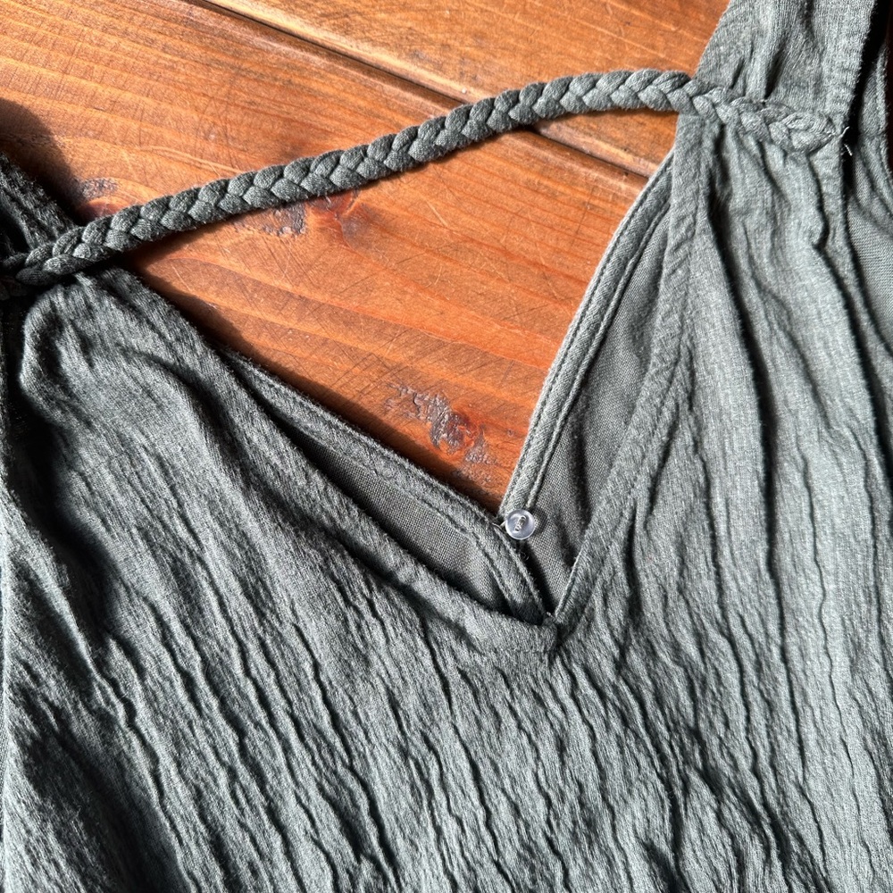 Universal Thread Romper - Picture 7 of 9